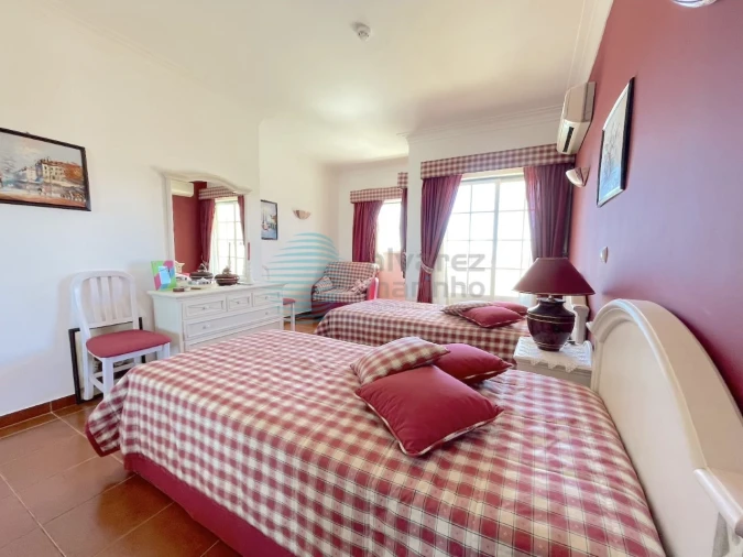 Apartamento T3 para Venda em Portimão Foto 37