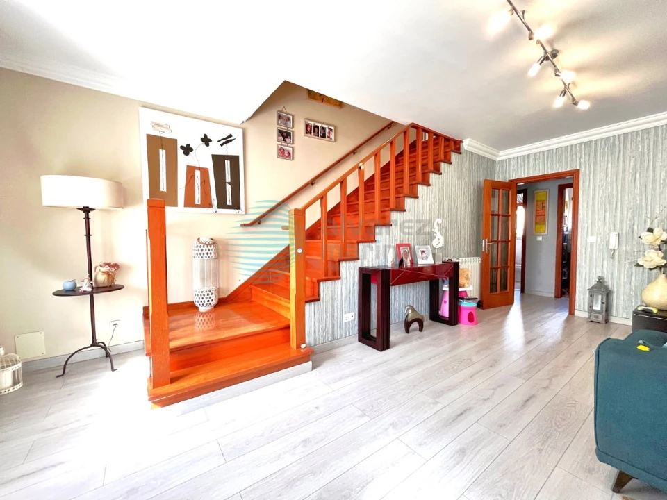 Moradia T3 para Venda em Bombarral e Vale Covo Foto 10