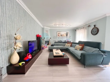 Moradia T3 para Venda em Bombarral e Vale Covo