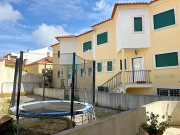 Moradia T3 para Venda em Bombarral e Vale Covo