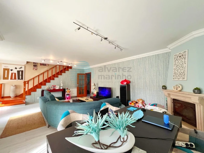 Moradia T3 para Venda em Bombarral e Vale Covo Foto 4