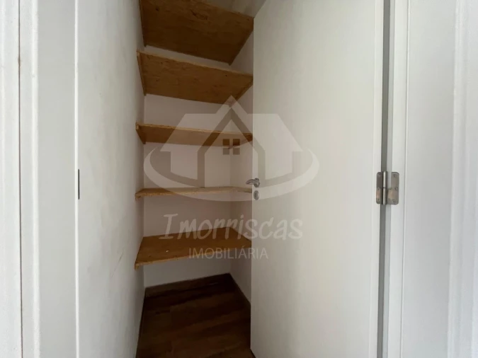 Apartamento T2 para Venda em Vialonga Foto 8