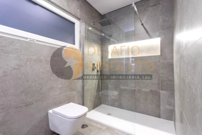 Moradia T3 para Venda em Fernao Ferro