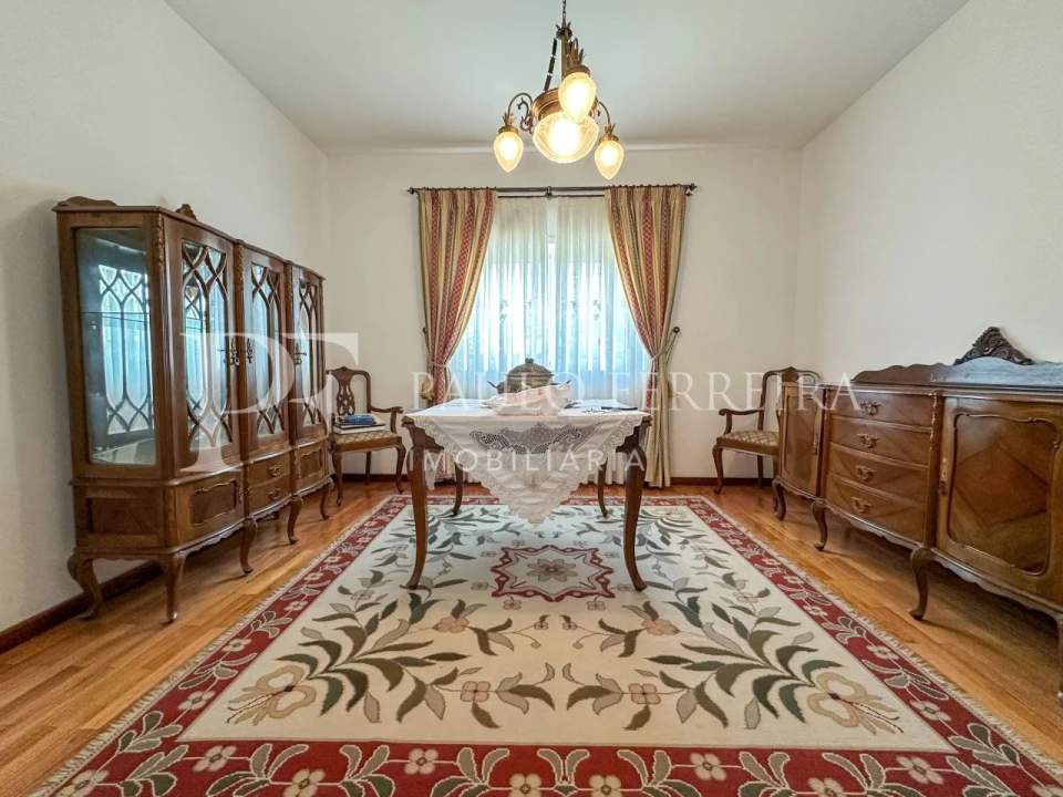 Moradia T3 para Arrendamento em Antas e Abade de Vermoim Foto 3