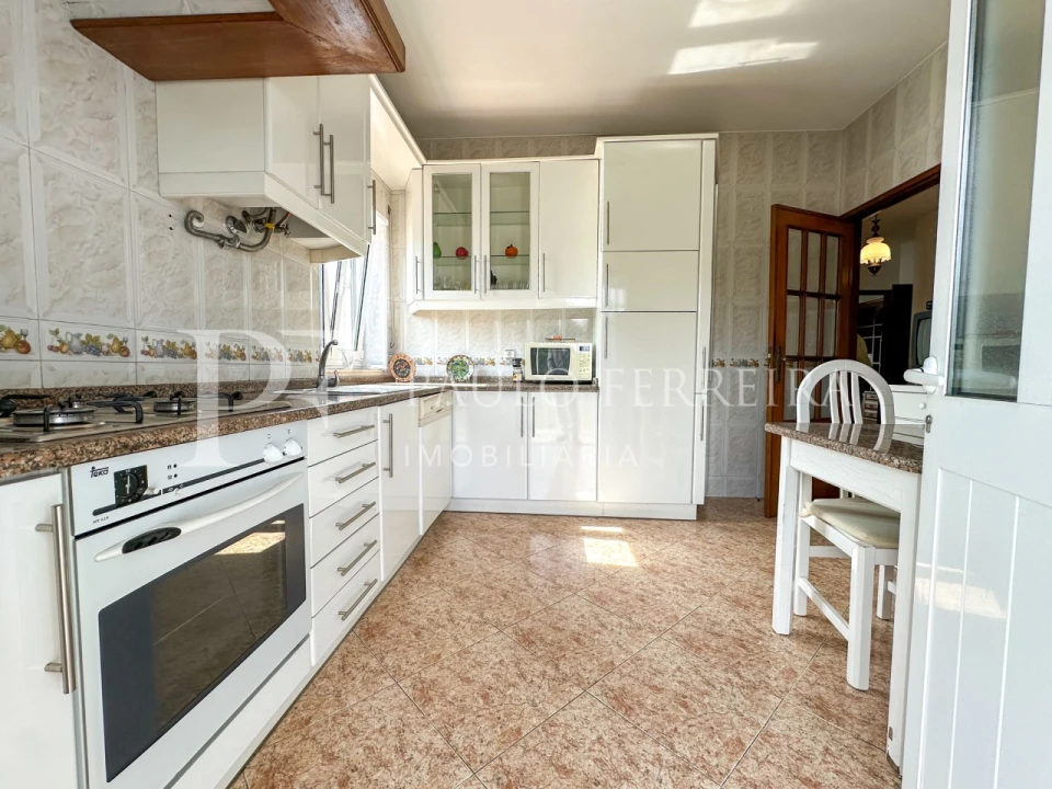 Moradia T3 para Arrendamento em Antas e Abade de Vermoim Foto 5