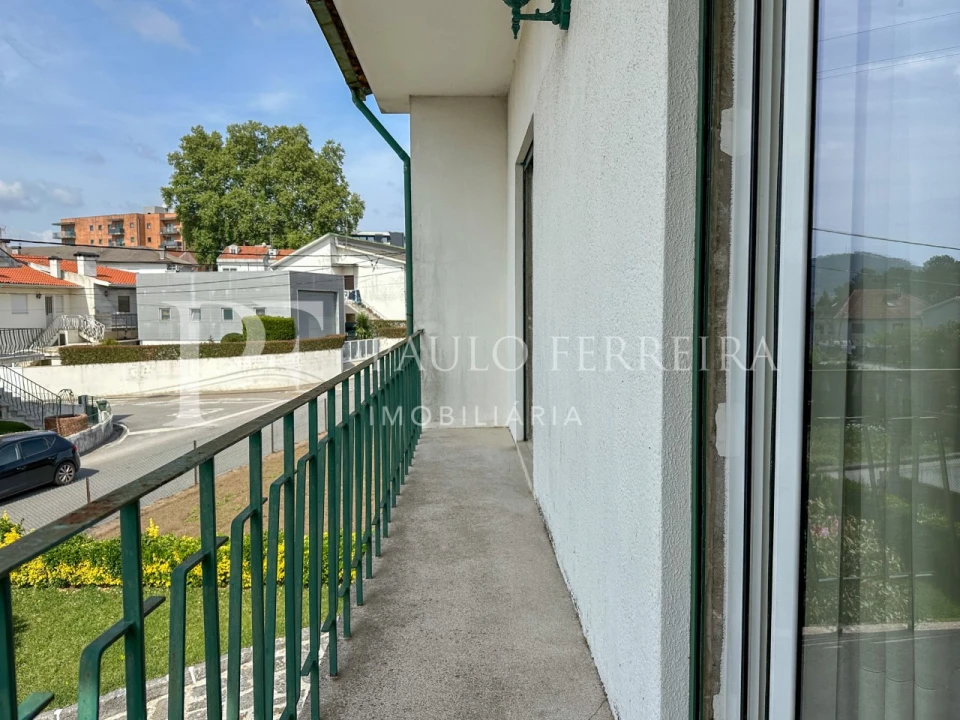 Moradia T3 para Arrendamento em Antas e Abade de Vermoim Foto 10