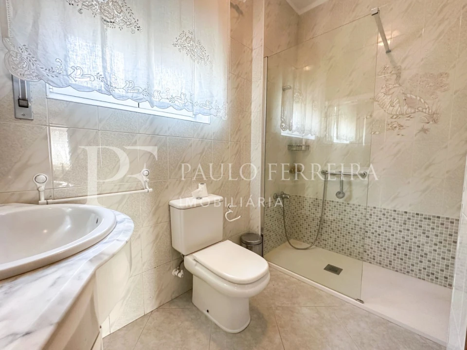 Moradia T3 para Arrendamento em Antas e Abade de Vermoim Foto 11