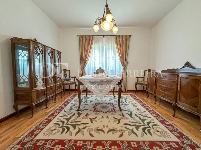 Moradia T3 para Arrendamento em Antas e Abade de Vermoim Foto 3