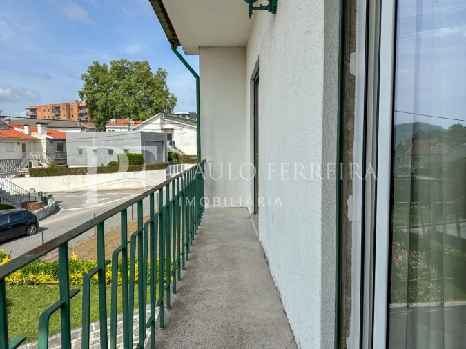 Moradia T3 para Arrendamento em Antas e Abade de Vermoim Foto 10