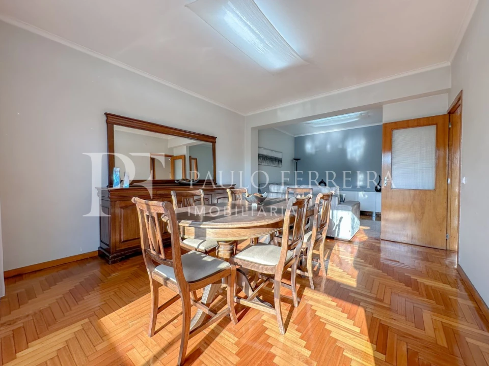 Apartamento T2 para Arrendamento em Antas e Abade de Vermoim Foto 5