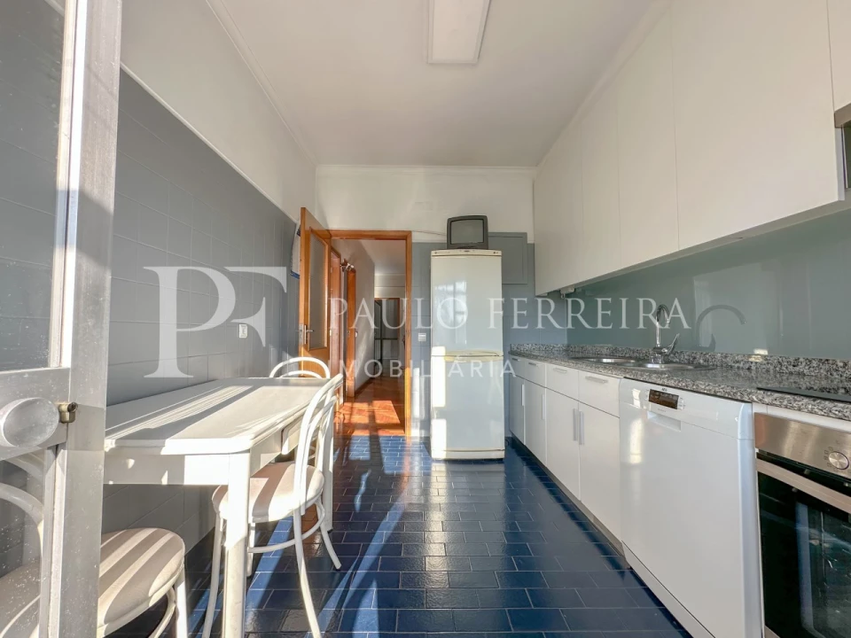 Apartamento T2 para Arrendamento em Antas e Abade de Vermoim Foto 7