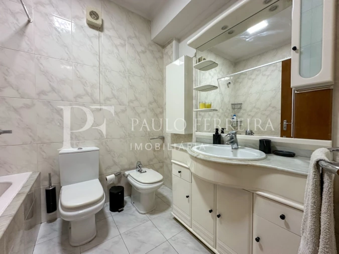 Apartamento T2 para Arrendamento em Antas e Abade de Vermoim Foto 14