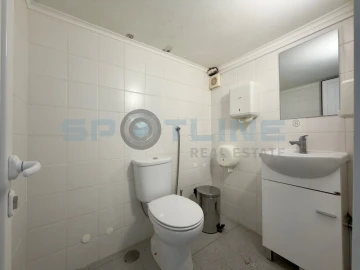 Loja para Cedência de Quotas em Alvalade