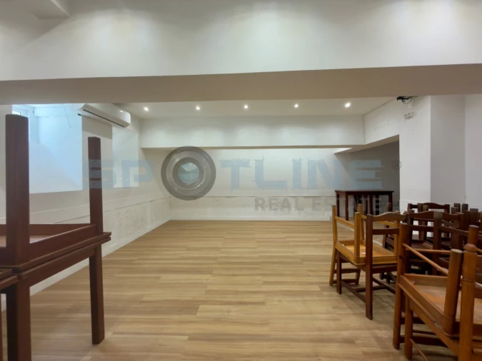 Loja para Cedência de Quotas em Alvalade Foto 8