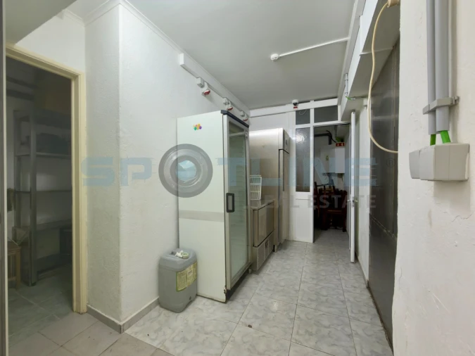 Loja para Arrendamento em Alvalade Foto 20