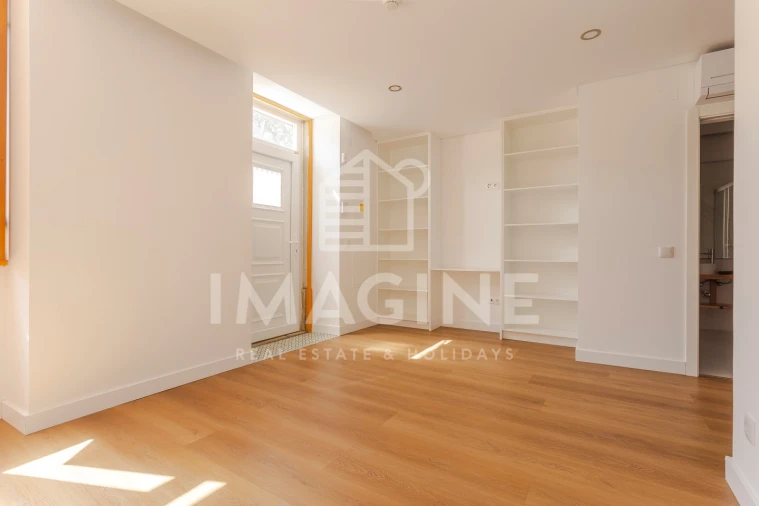 Apartamento T2 para Arrendamento em União das Freguesias de Setúbal Foto 12