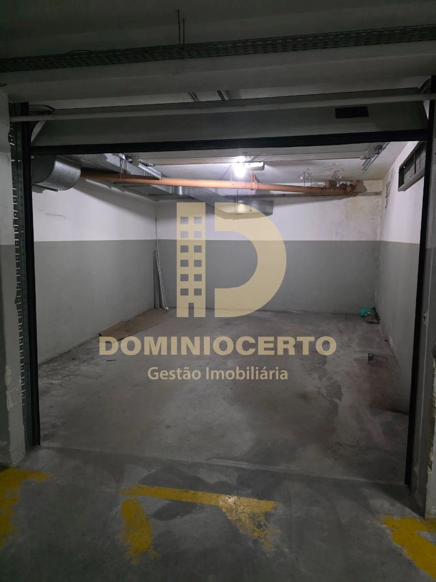 Apartamento T3 para Venda em Arcozelo Foto 25