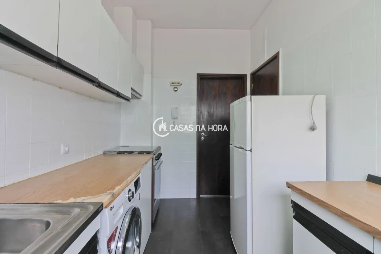 Apartamento T2 para Arrendamento em Aldoar, Foz do Douro e Nevogilde Foto 20
