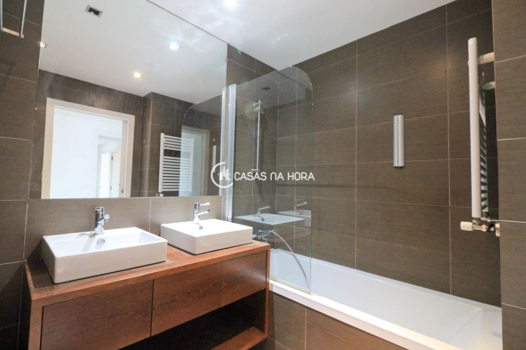 Apartamento T3 para Arrendamento em Paranhos Foto 26