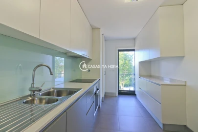 Apartamento T3 para Arrendamento em Paranhos