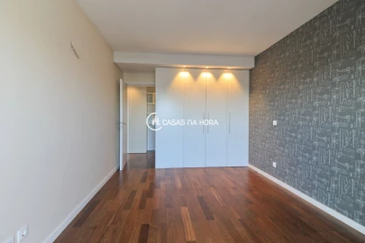 Apartamento T3 para Arrendamento em Paranhos