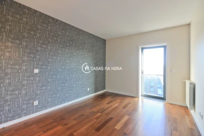 Apartamento T3 para Arrendamento em Paranhos