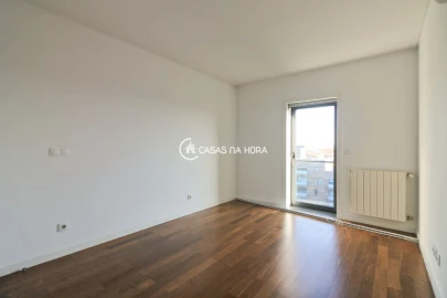 Apartamento T3 para Arrendamento em Paranhos