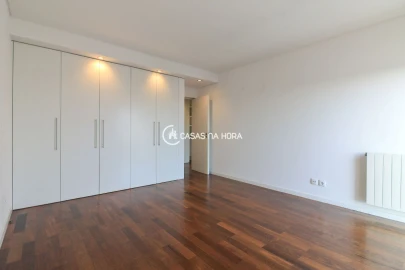 Apartamento T3 para Arrendamento em Paranhos