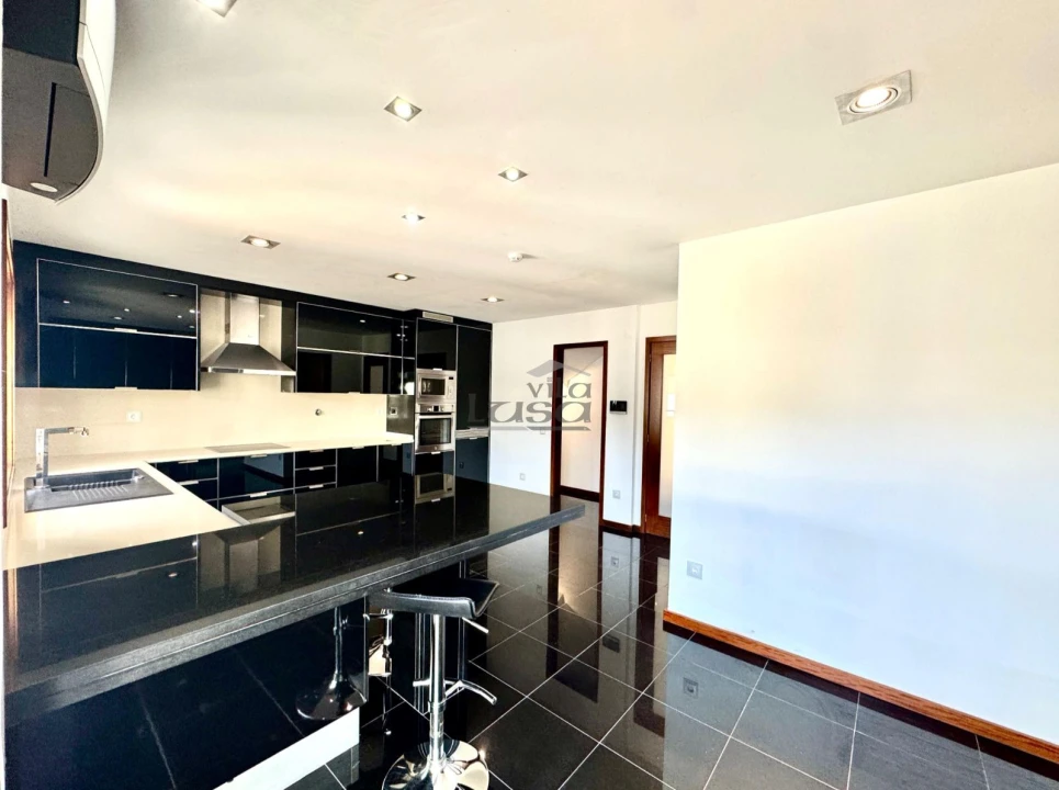 Moradia T4 para Venda em Perafita, Lavra e Santa Cruz do Bispo Foto 6