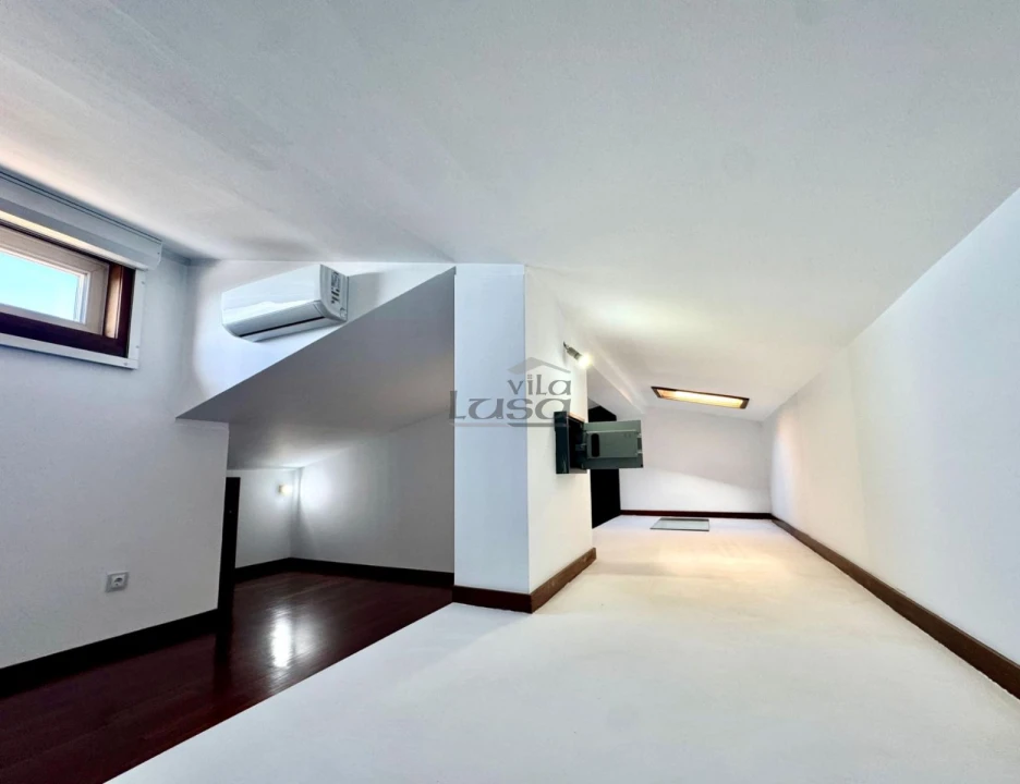 Moradia T4 para Venda em Perafita, Lavra e Santa Cruz do Bispo Foto 12