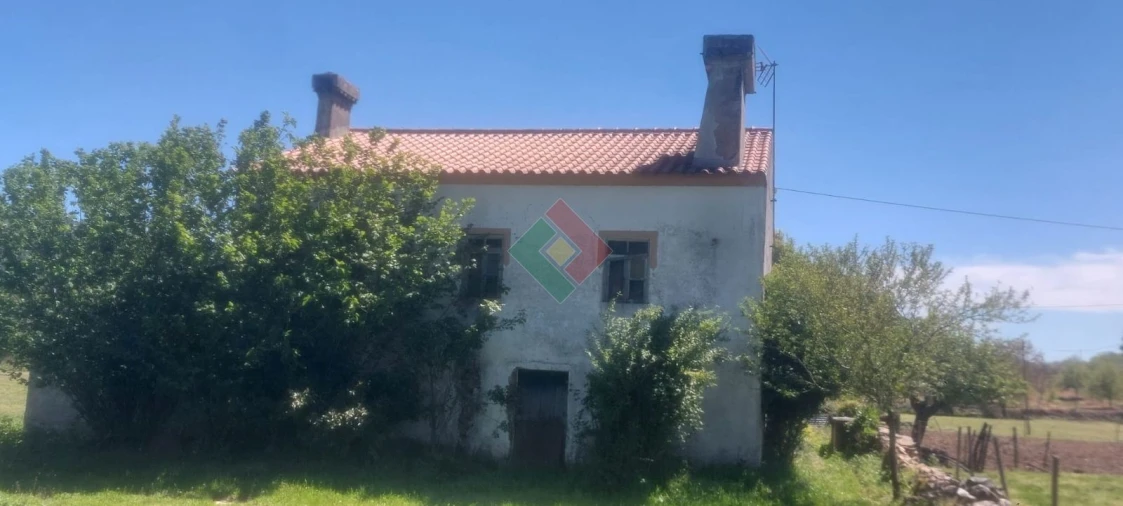 Quinta T4 para Venda em São Salvador da Aramenha Foto 2