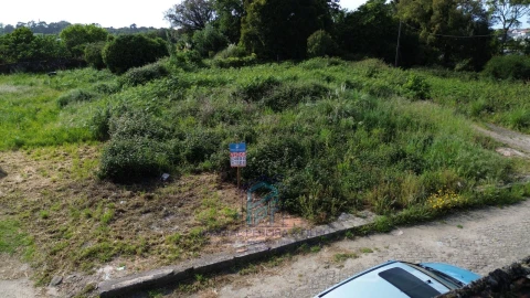 Terreno para Venda em Fânzeres e São Pedro da Cova