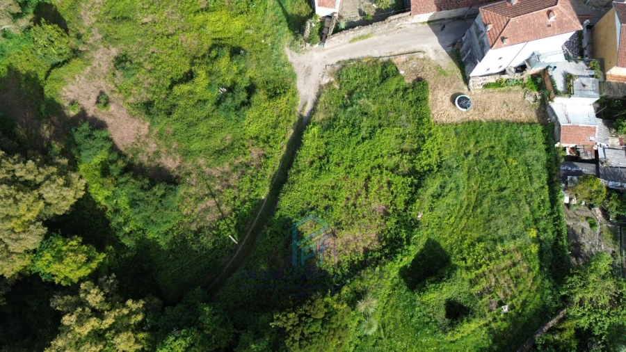 Terreno para Venda em Fânzeres e São Pedro da Cova Foto 8