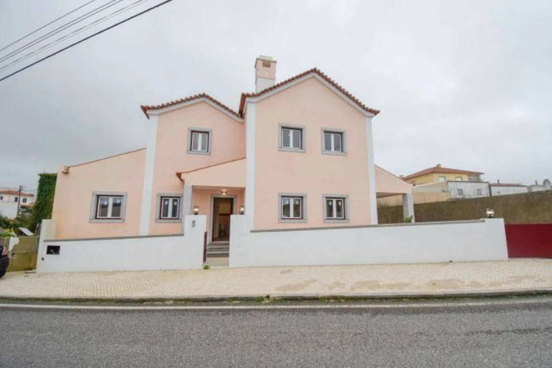 Moradia T3 para Venda em Santa Maria e São Miguel, São Martinho, São Pedro Penaferrim Foto 5