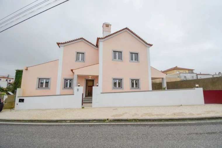 Moradia T3 para Venda em Santa Maria e São Miguel, São Martinho, São Pedro Penaferrim Foto 5