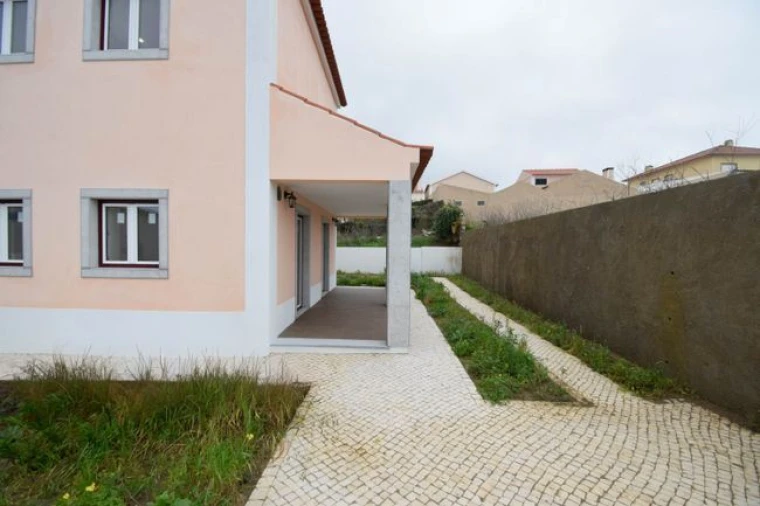 Moradia T3 para Venda em Santa Maria e São Miguel, São Martinho, São Pedro Penaferrim Foto 23