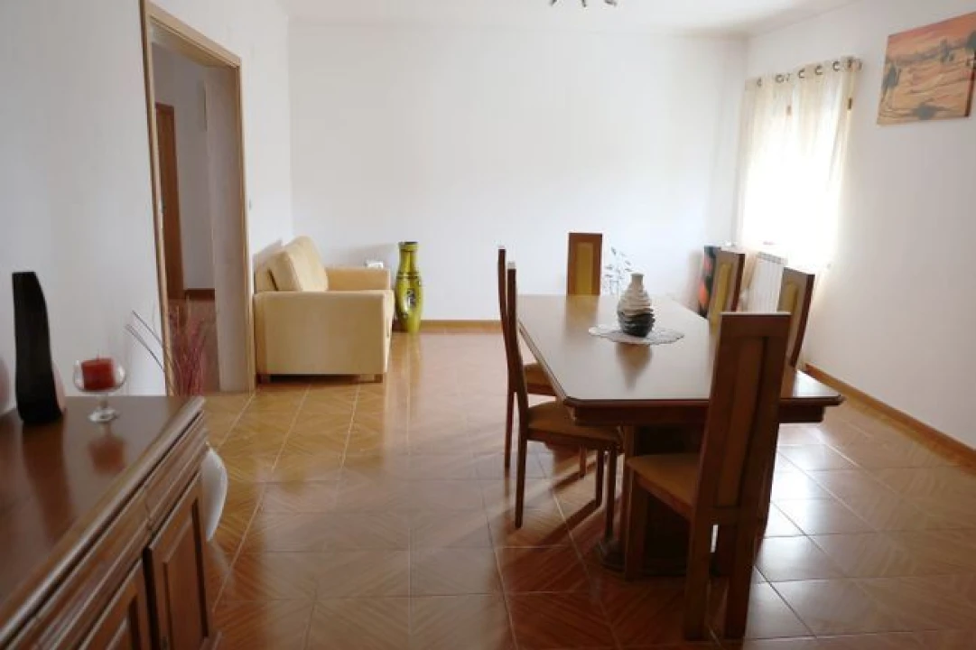 Moradia T5 para Venda em Arcozelos Foto 19