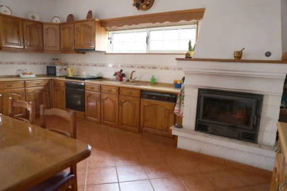 Moradia T5 para Venda em Arcozelos