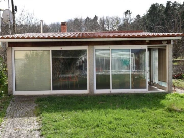 Moradia T5 para Venda em Arcozelos