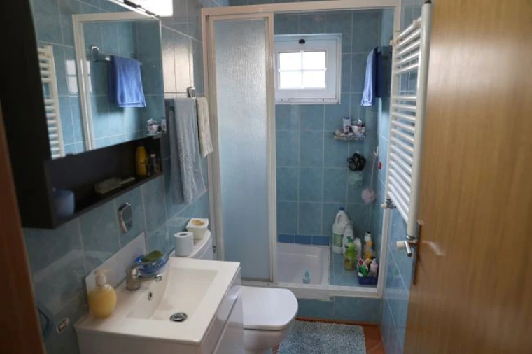 Moradia T5 para Venda em Arcozelos Foto 21