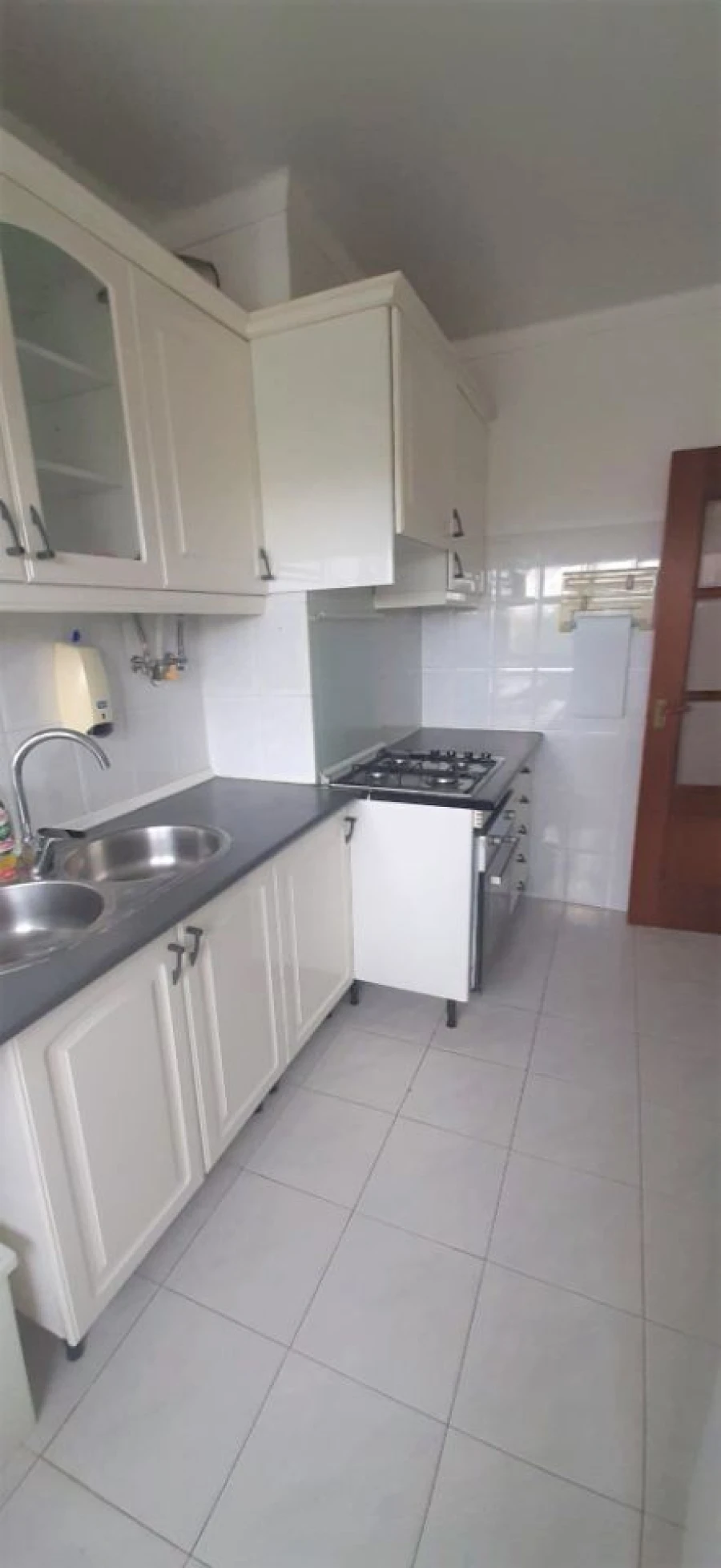 Apartamento T1 para Arrendamento em Cacém e São Marcos Foto 5