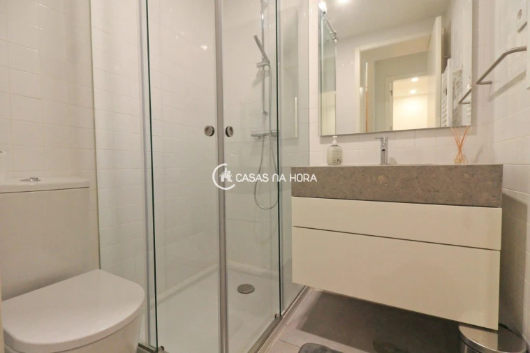 Apartamento T1 para Arrendamento em Paranhos Foto 23