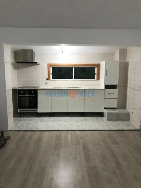 Apartamento T3 para Venda em Branca