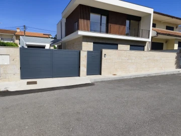 Moradia T4 para Venda em Palmeira