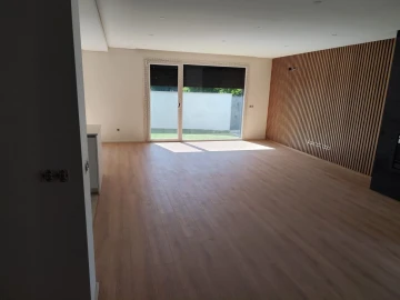 Moradia T4 para Venda em Palmeira