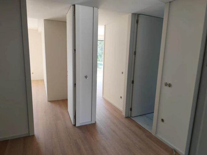 Moradia T4 para Venda em Palmeira Foto 19