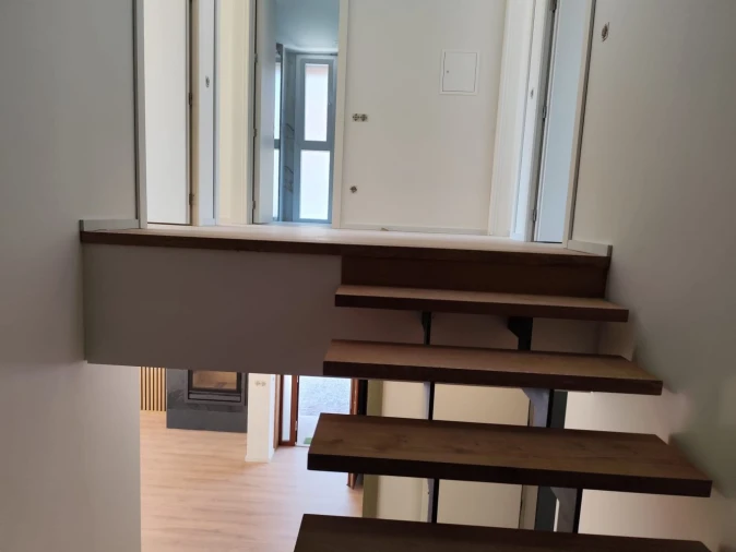 Moradia T4 para Venda em Palmeira Foto 14