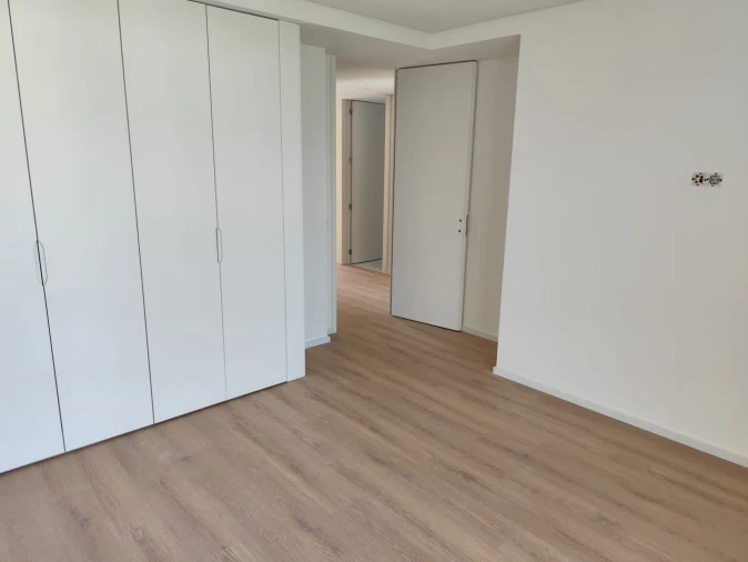 Moradia T4 para Venda em Palmeira Foto 28