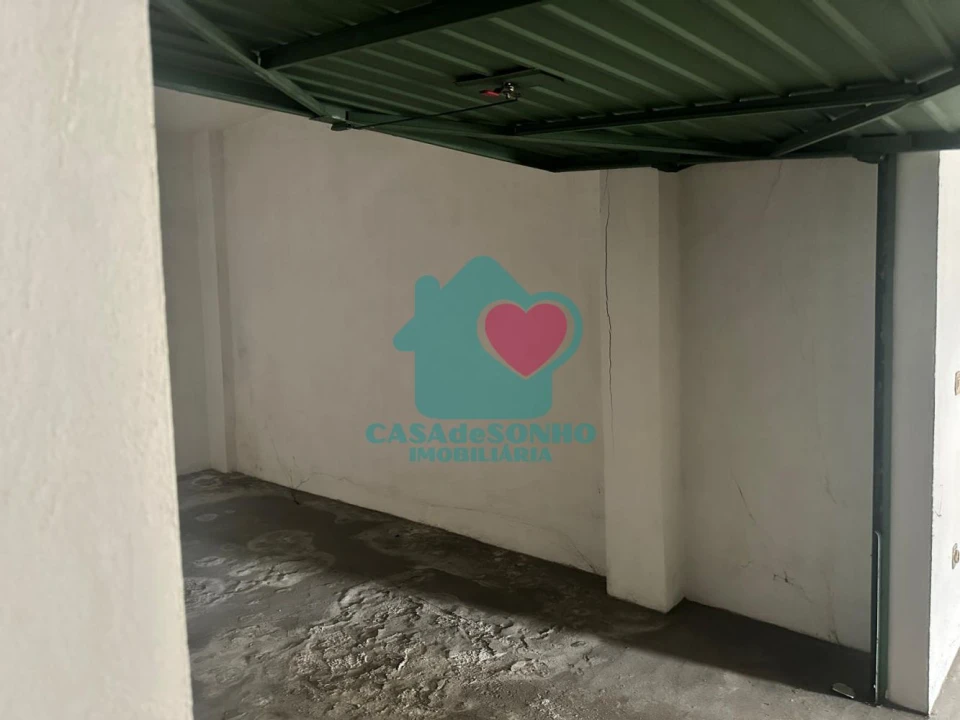 Garagem para Venda em Gois Foto 3