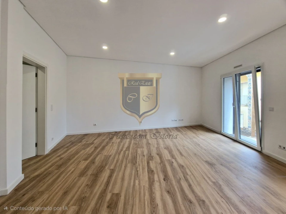 Apartamento T0 para Venda em Vilar Foto 6